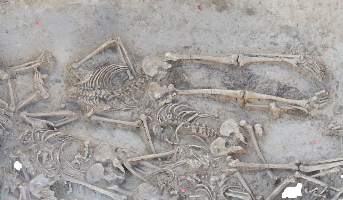 Headless Skeletons Discovered In Prehistoric Mass Grave Arkeonews