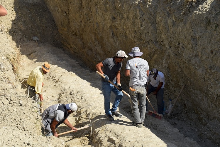 Researchers from the Aydın archeology museum continue field research to identify a newly discovered aqueduct in Aydın's Kuşadası district.