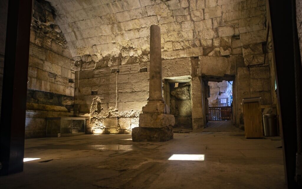 Remains of the magnificent 2000-year-old building recently excavated and due to be opened to the public as part of the Western Wall Tunnels Tour in Jerusalem's Old City. (Yaniv Berman/Israel Antiquities Authority)