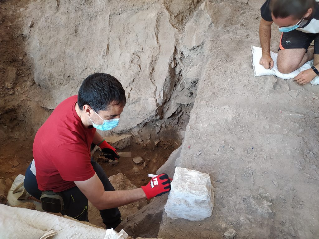 Cova Gran de Santa Linya is 'key' to studying human presence in the northeastern Iberian Peninsula