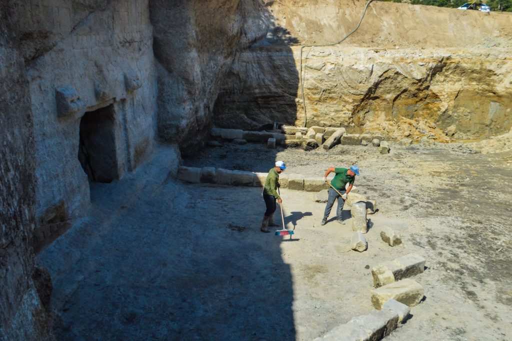 Archaeologists work in the area of the Maltaş monument, Phrygian Valley, Afyonkarahisar, western Turkey. (AA Photo)