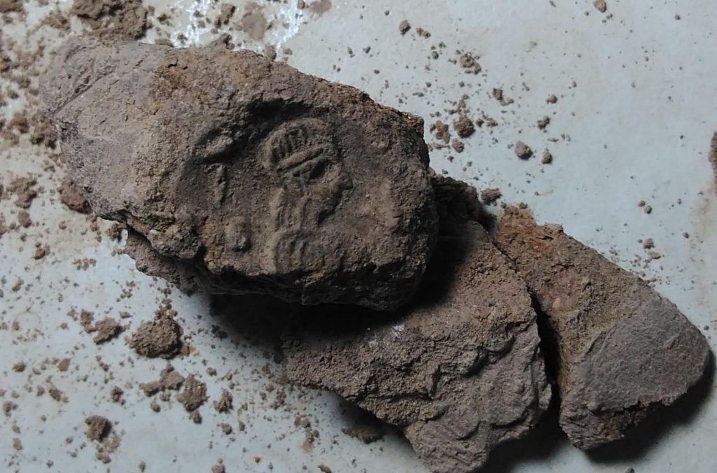 Seals and prints determined to belong to a female administrator named Matiya were recently discovered during excavations carried out in the ancient city of Karkamis in southeastern Turkey’s Gaziantep province.