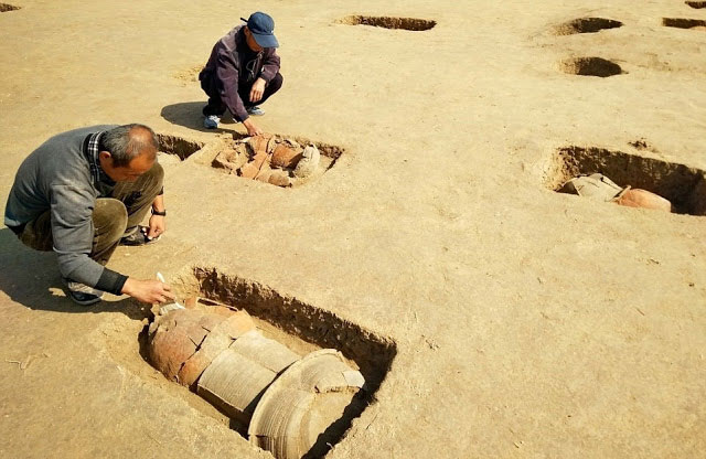 A total of 128 tombs, estimated to be more than 2,000 years old, have been discovered in Hebei, according to archaeologists. Photo: Xinhua/Yang Shiyao/TANN