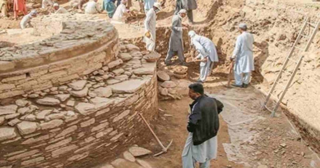 Archaeologists discover an Apsidal temple from the Buddhist period in Bazira area of Barikot Tehsil, Swat. According to reports, the well-preserved four-meter high temple is 2300 years old and is from the Buddhist period.