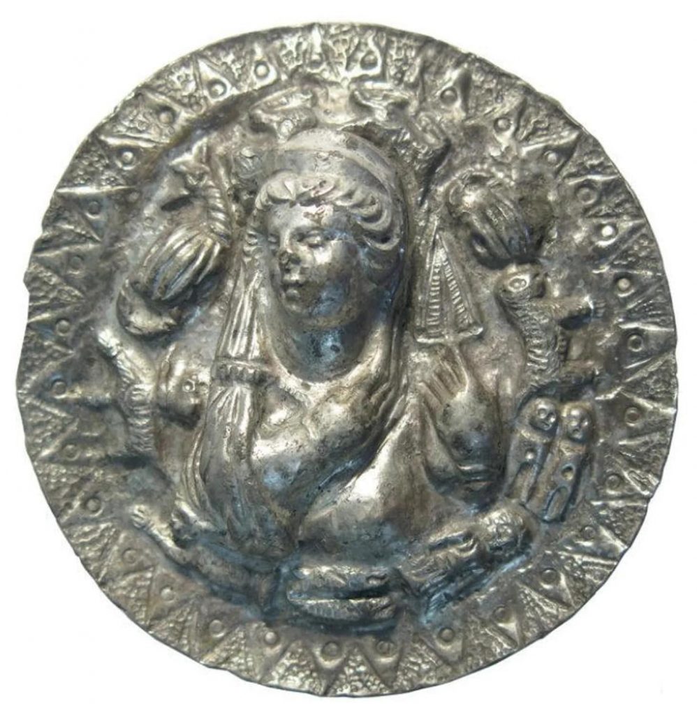 The large medallion is made of silver and shows the goddess Aphrodite in the center, surrounded by symbols portraying 10 signs of the zodiac. Photo: Nikolay Sudarev 