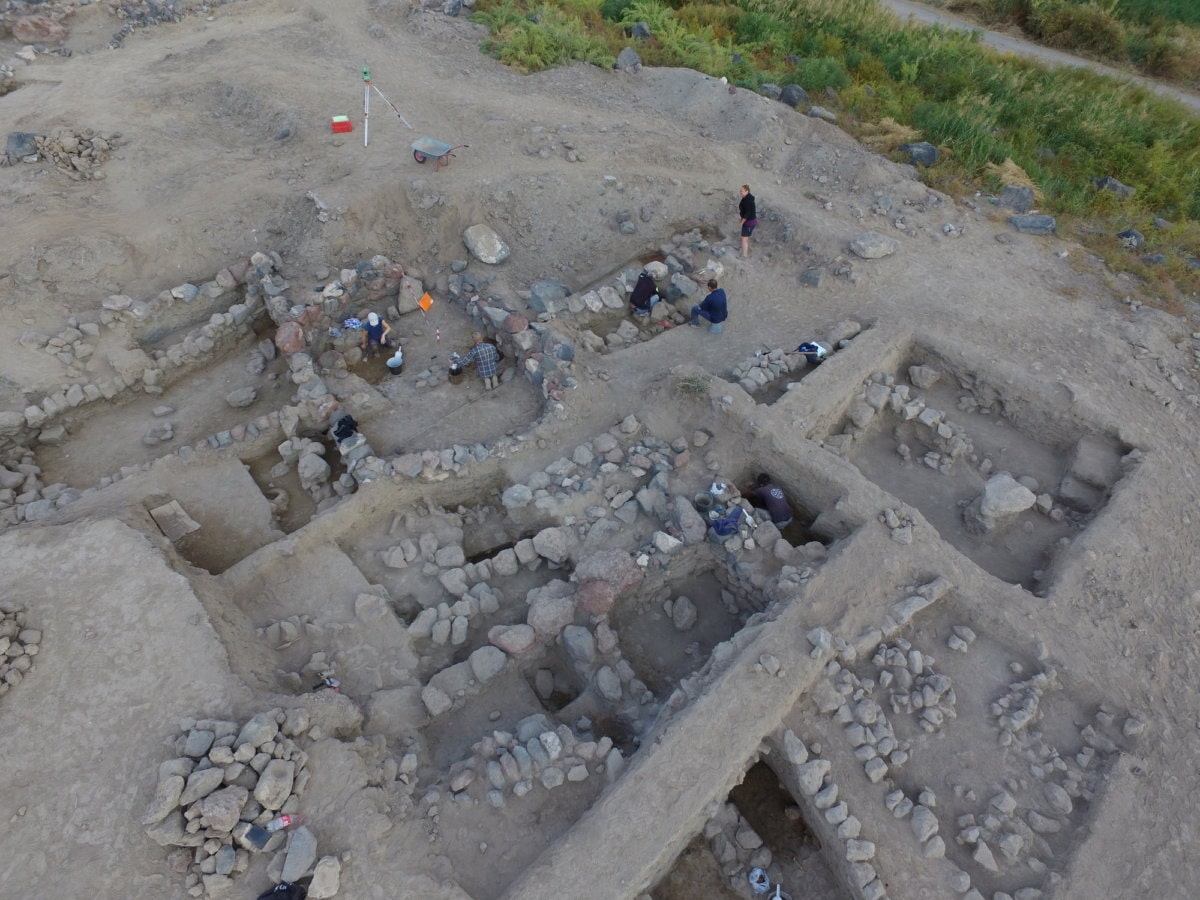 Archaeologists uncovered 3,200-year-old a ‘golden tomb’ during excavations in Armenia