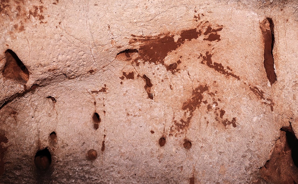 Archaeologists Reveal Largest Paleolithic Cave Art Site In Eastern   Horse Head Min 