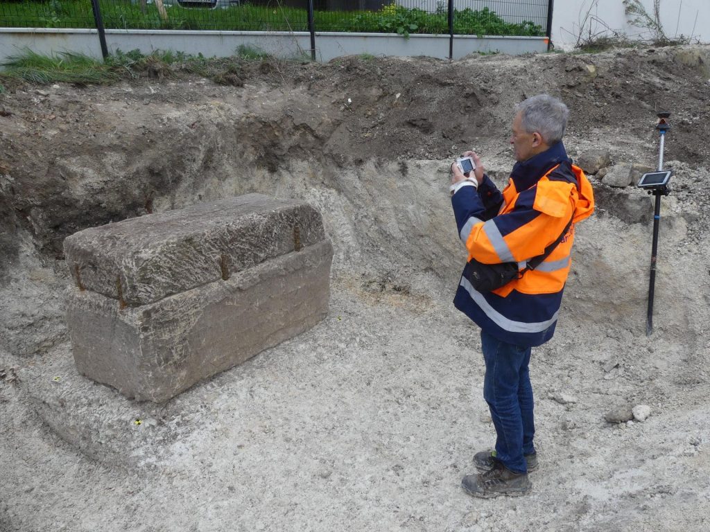 Photo: France's National Institute of Preventive Archeology (INRAP)