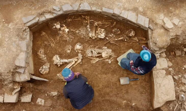 Fourteen skeletons were found in one of six rooms surrounding the main chambeer at the site. Photograph: National Museums Scotland