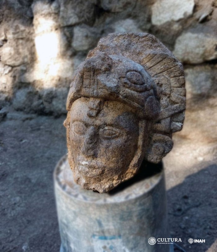 Sculpted head of Maya serpent warrior. Photo: INAH