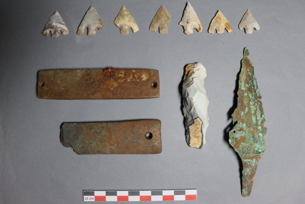 Seven flint arrowheads were among the artifacts found, officials said. Photo: Pauline Rostollan, Inrap