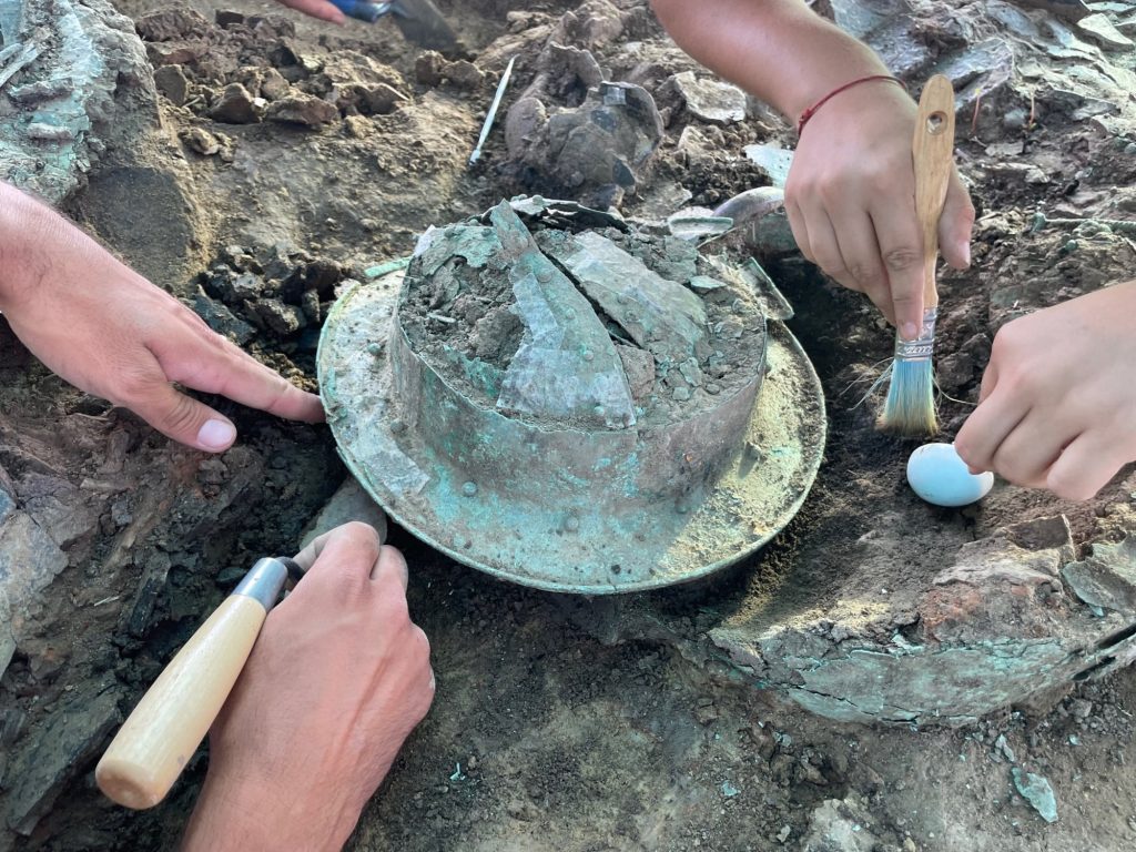 A helmet found in the grave. Photo: Città di Corinaldo- University of Bologna