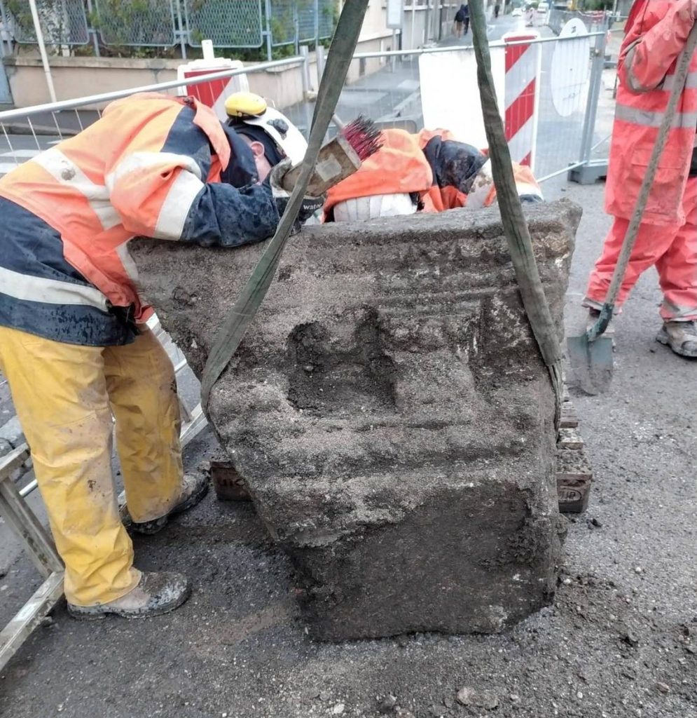 Roman walls were previously discovered, then one piece of the stonework was found to have carvings. Photo: French National Institute for Preventive Archaeological Research (INRAP)