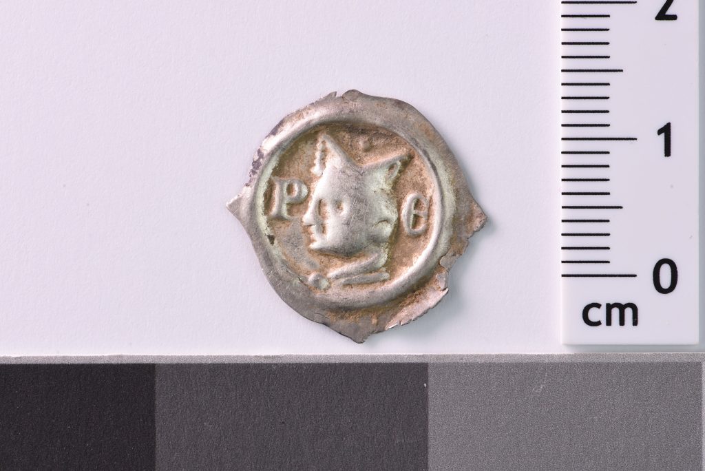 Most of the coins were minted around 1320. Type Breisach coins. Photo: State Office for Monument Preservation in the Stuttgart Regional Council