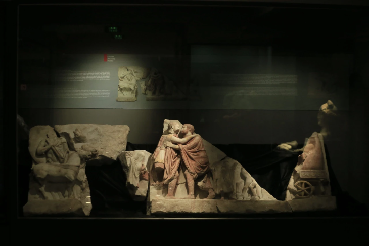 Relief of the “Embrace scene of two emperors” depicting the Roman emperors Diocletian and Maximianus together, unearthed in Kocaeli in 2001, Kocaeli Archaeology Museum, Türkiye. AA Photo