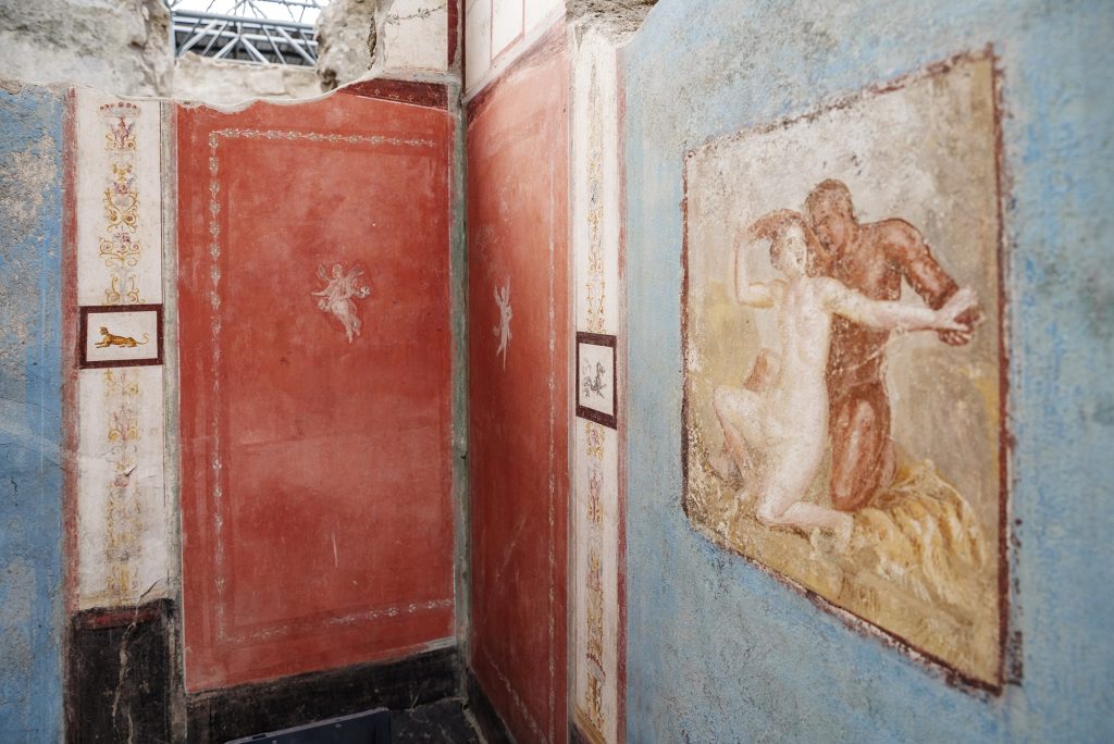 Decorated-walls-with-satyr-and-nymph 2024. Photo: Archaeological Park of Pompeii.