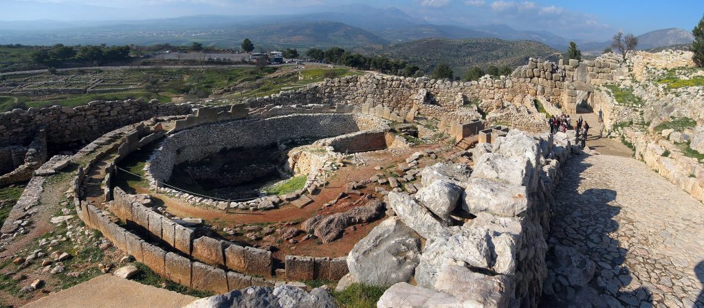 Amber was also significant in funerary contexts. Large amounts of it were buried in the Shaft Graves at Mycenae. Photo: Andreas Trepte