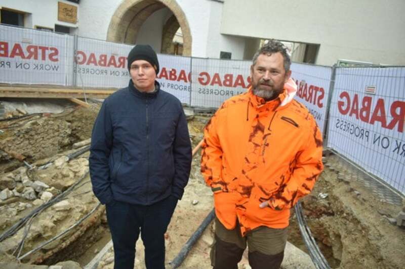 Archaeologists Alexej Skutin and Drahoslav Hulínek during excavations on Sládkovičova Street. Photo: MAROŠ BUCHEL