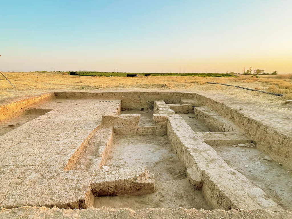 Standing mudbrick architecture from a 10 meter by 10 meter excavation in the Kurd Qaburstan lower-town palace, view to north. Credit: Tiffany Earley-Spadoni