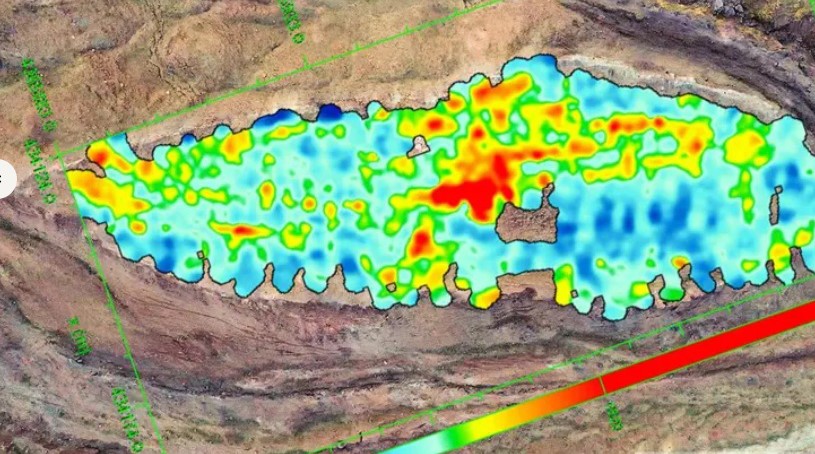 Ground-penetrating radar visualization of the Durupınar site, showing temperature or density variations that researchers are analyzing for signs of buried structures.