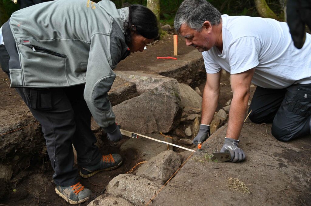 Audrey Blanchard (Archeodonum) and Jean Noel Guyodo, University of Nantes during the excavation of Le Plasker. Credit: Bettina Schulz Paulsson