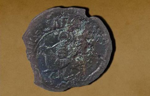 The obverse of the lead seal depicts St. George the Victorious, a symbol widely associated with Moscow and Russian statehood. Credit: Official Telegram channel of Moscow Mayor Sergey Sobyanin