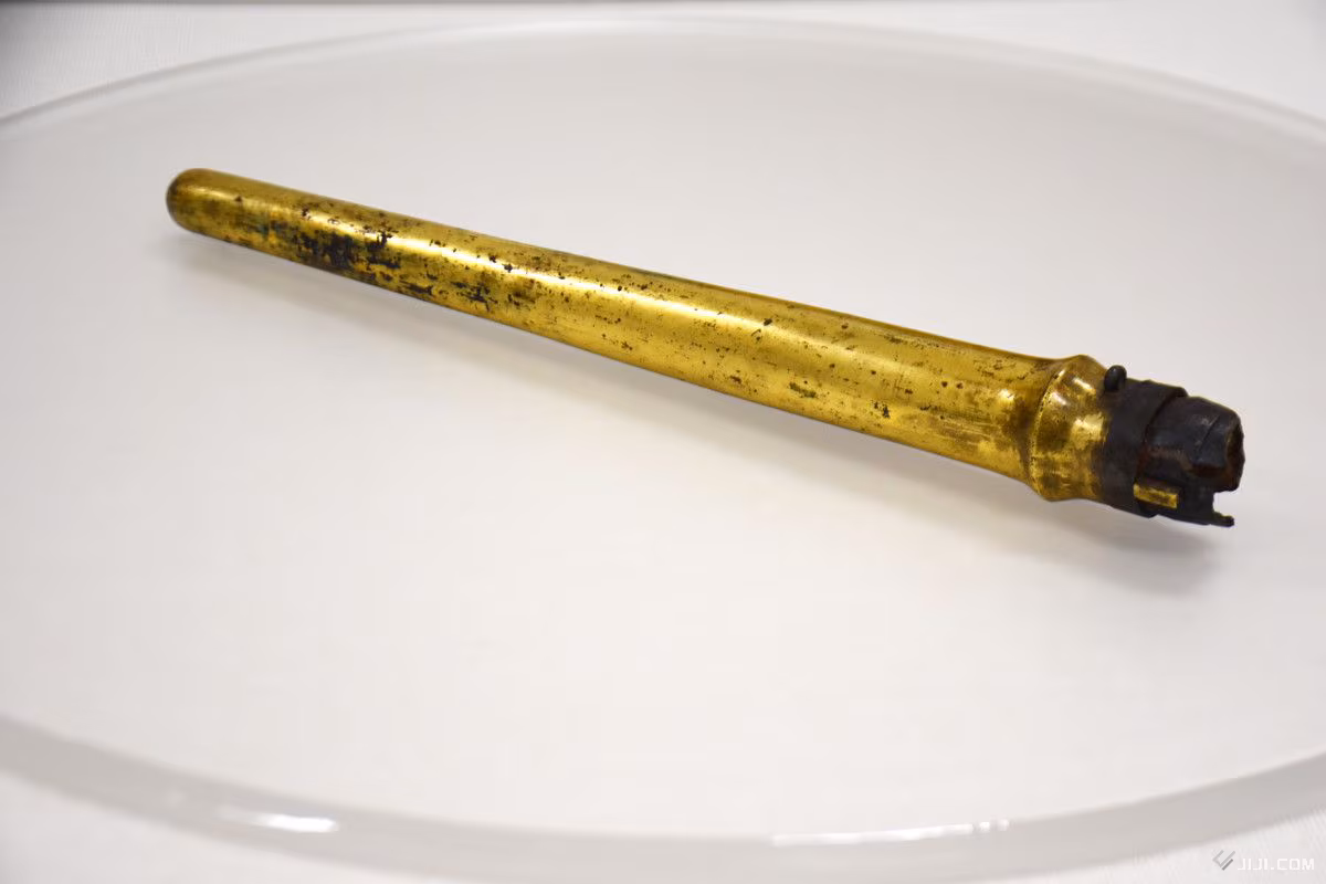The gilt bronze sheath containing the ancient spear tip was preserved at Munakata Taisha Shrine in Munakata, Fukuoka Prefecture, as of June 10. Photo: Kengo Hiyoshi