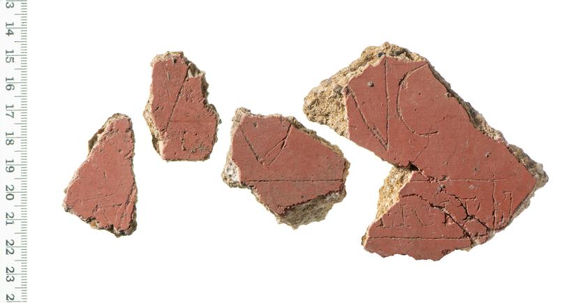 The surviving fragment of a tabula ansata—a decorative Roman panel—bearing the Latin word FECIT, marking the first known artist’s signature in Roman Britain. Credit: Museum of London Archaeology (Mola)