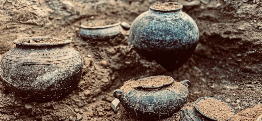 Ceramic ware associated with the burial. Credit: Ministry of Culture of the Republic of Azerbaijan