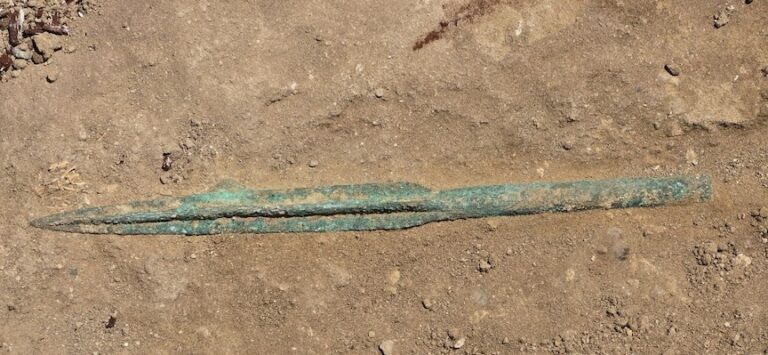The bronze spearhead. Credit: Ministry of Culture of the Republic of Azerbaijan