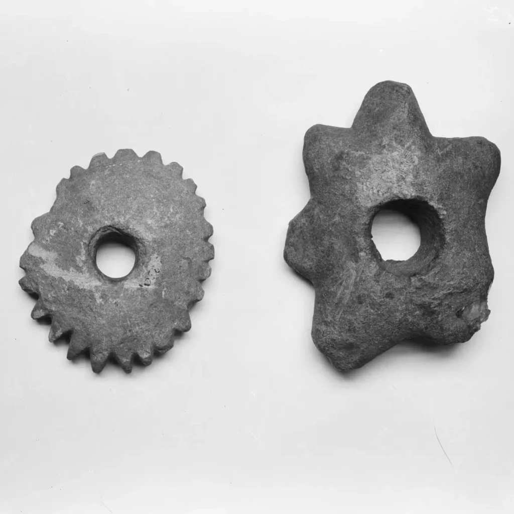 Examples of star-shaped Stone Age club heads, discovered in Western Norway in the 1940s. Such elaborately crafted designs are believed to have held symbolic or status-related significance rather than serving purely practical purposes. Credit: Museum of Archaeology / Unimusportal / CC BY-NC-ND 3.0