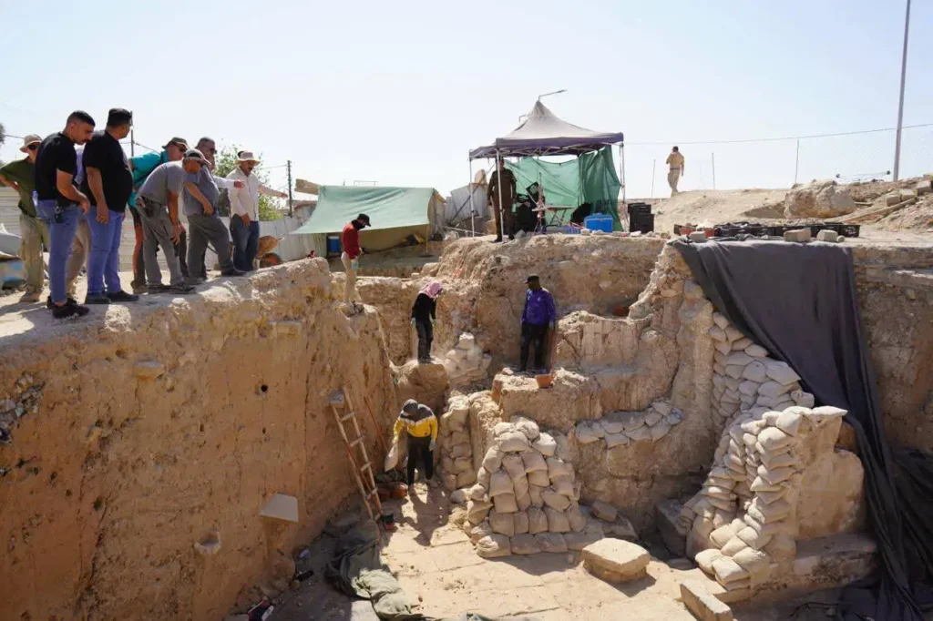 Ongoing excavations in Nineveh, Iraq, have revealed new reliefs and fifteen monumental lamassu in the Assyrian royal palace at Tell Nabi Yunus. Credit: Ministry of Culture, Tourism and Archaeology of Iraq.