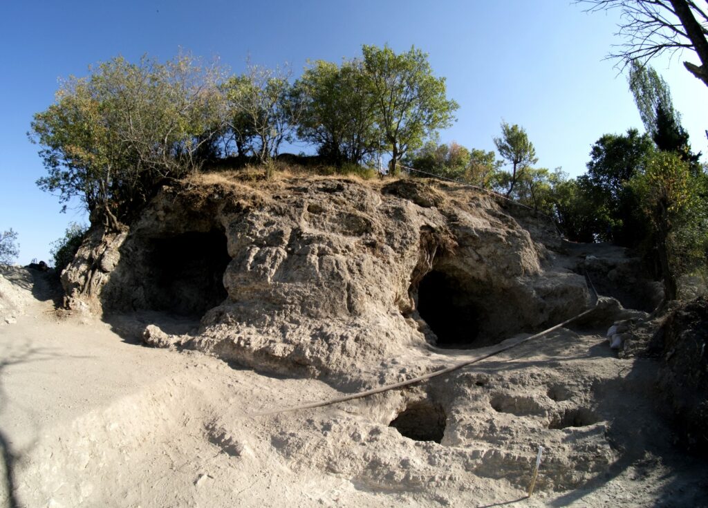 Excavations have revealed a sacred sanctuary dedicated to the Phrygian Mother Goddess Matar (Cybele), dating back nearly 2,600 to 2,800 years. Credit: Arkeoloji Haber