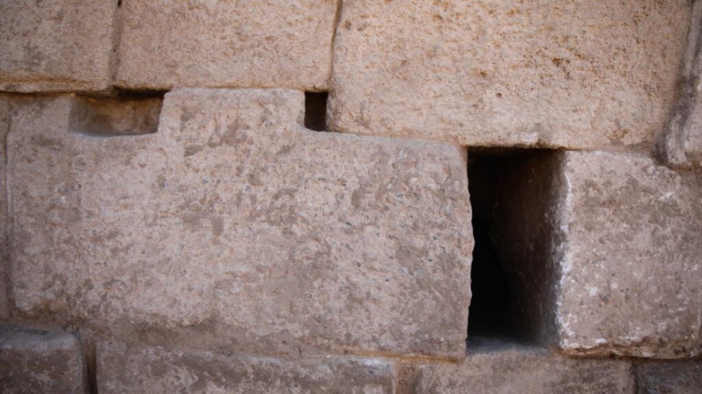 The findings — including several deliberately erased inscriptions. Credit: AA