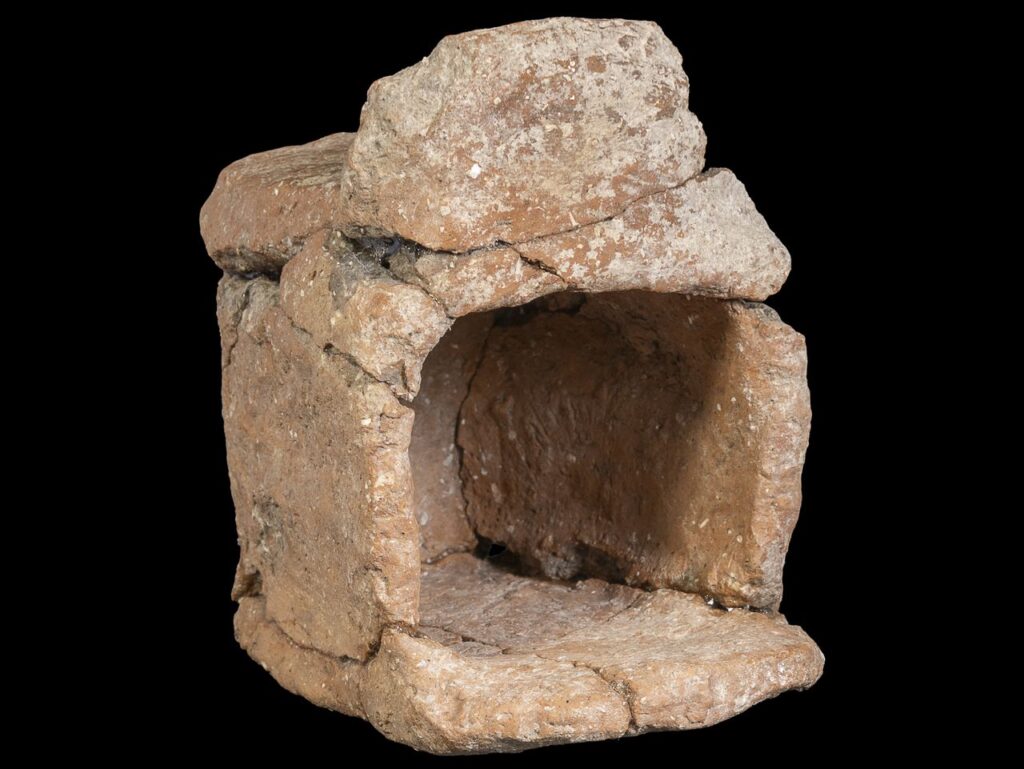 Temple model discovered in the excavation. Credit: Katerina Katzan, Israel Antiquities Authority