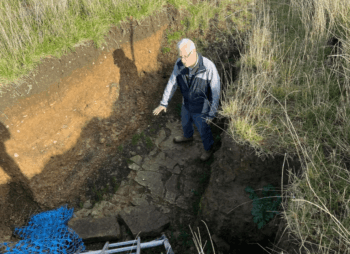 Volunteers from the Wigan Archaeological Society excavate a 4,000-year-old Bronze Age cemetery near Aspull, Greater Manchester. Credit: Wigan Archaeological Society