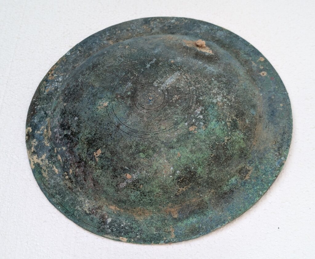 Unlike functional battlefield shields, parade shields were often ceremonial, associated with display, prestige, and possibly military honors. Credit: Muzeul de Istorie Națională și Arheologie Constanța via Facebook