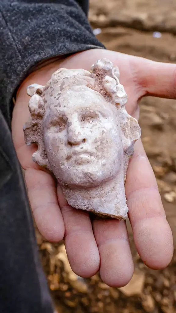 Small funerary sculpture discovered during excavations in the Ostiense Necropolis, shedding light on burial practices in ancient Rome. Credit: Soprintendenza Speciale di Roma.