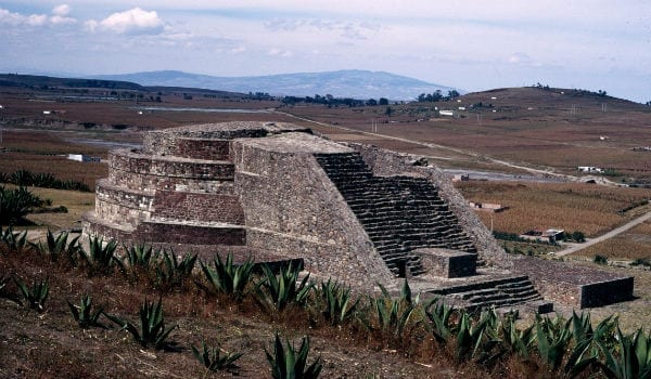 
The artifact was discovered at the Tecaxic-Calixtlahuaca site alongside ceramic fragments, gold objects, bone, and rock crystal, sealed beneath three intact layers within a pyramidal structure.