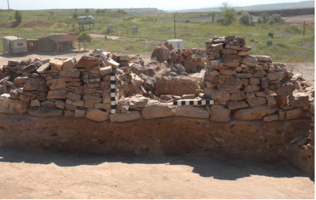Door opening at Seyitömer Höyük. Credit: Kaygısız, S. (2026)