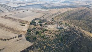 A Sealed Well and Bronze Sword Reveal the Iron Age Transformation of a 3,200-Year-Old Sardinian Tower