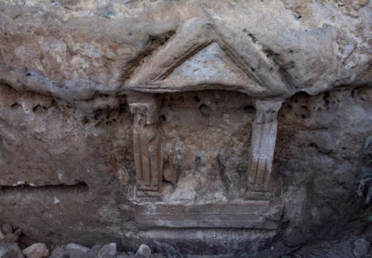 Rock-cut shrine of Minerva discovered at Campos del Paraíso in Cuenca, Spain. Credit: Maria José Martínez Hernández