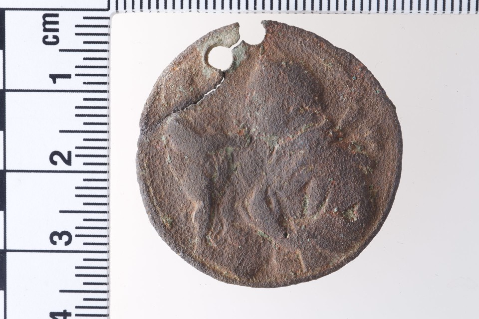 Saint Anthony medal found in Villmergen. Credit: Kantonsarchäologie, © Kanton Aargau
