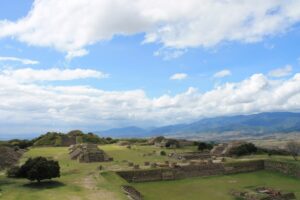 2,200-Year-Old Zapotec Lunar Calendar Decoded at Monte Albán, Predating Maya Records by 857 Years