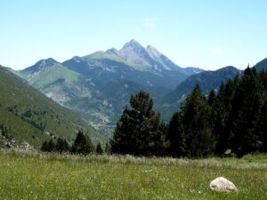 Roman Camp from 39 BCE Ceretani Revolt Found with Governor’s Name on Sling Bullets