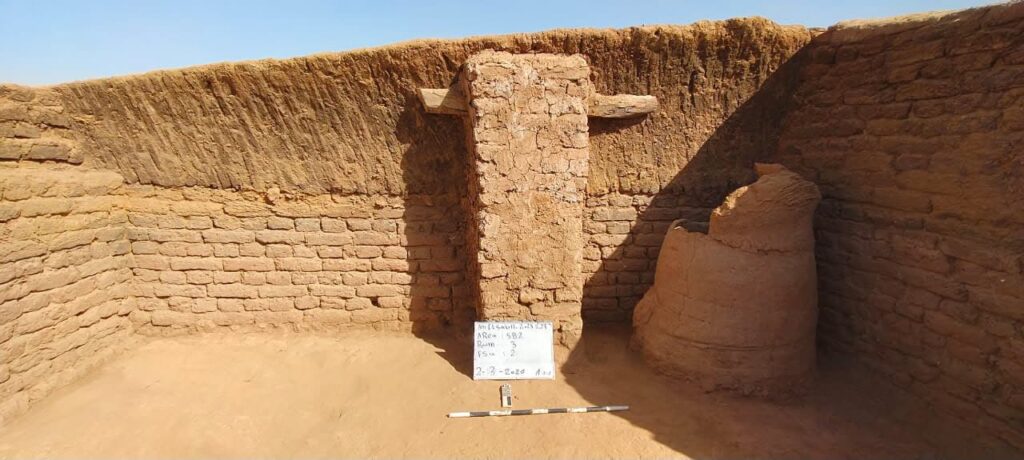 Details of structures found. Credit: Egypt’s Ministry of Tourism and Antiquities via Facebook