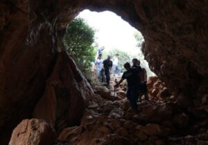 Neanderthals and Homo sapiens Used the Same Cave in Türkiye—and Left Behind Surprisingly Similar Traces