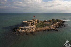 Ten Hellenistic Tombs Unearthed at Ancient Cilician Port Linked to the Macedonian World