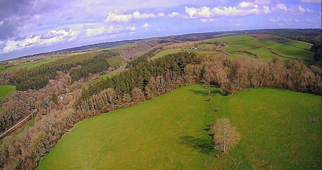 Castle Hill near Beaford, North Devon, a leading candidate for the site of the 878 Battle of Cynuit. Credit: Photo courtesy of Paul Harper.