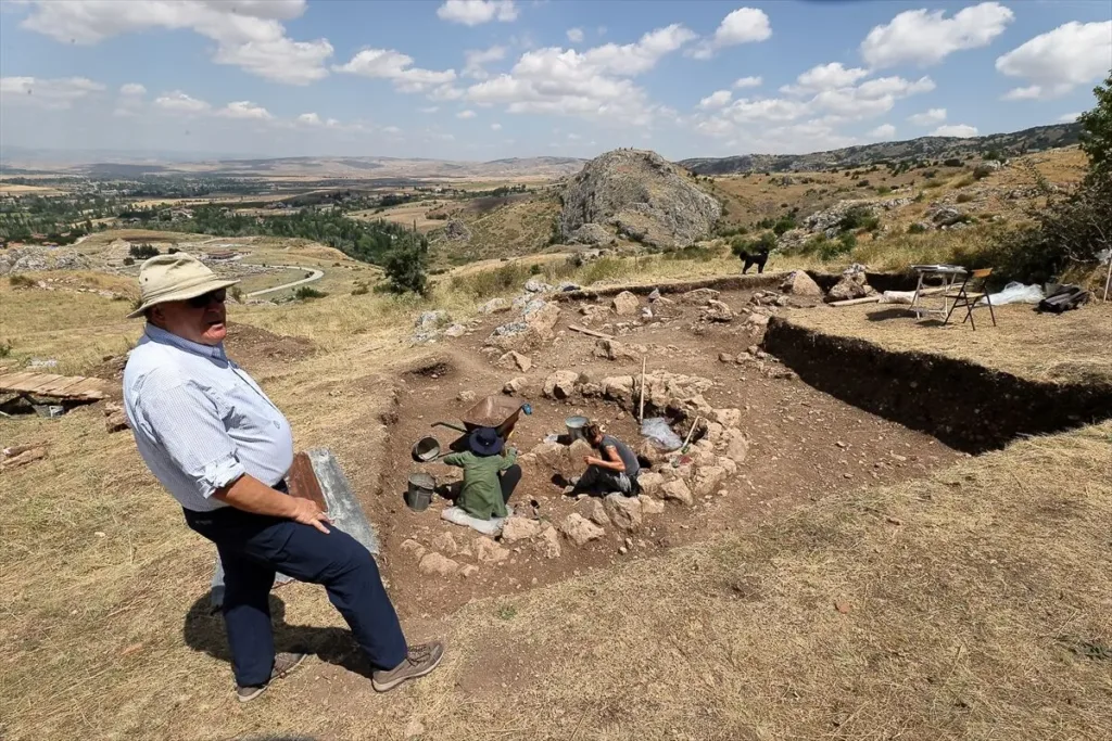 The tombs belong to the Early Hellenistic and Galatian periods, dated to the late 4th through 3rd century BC. Credit: AA